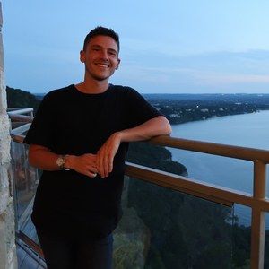 Meet your Posher, Marshall